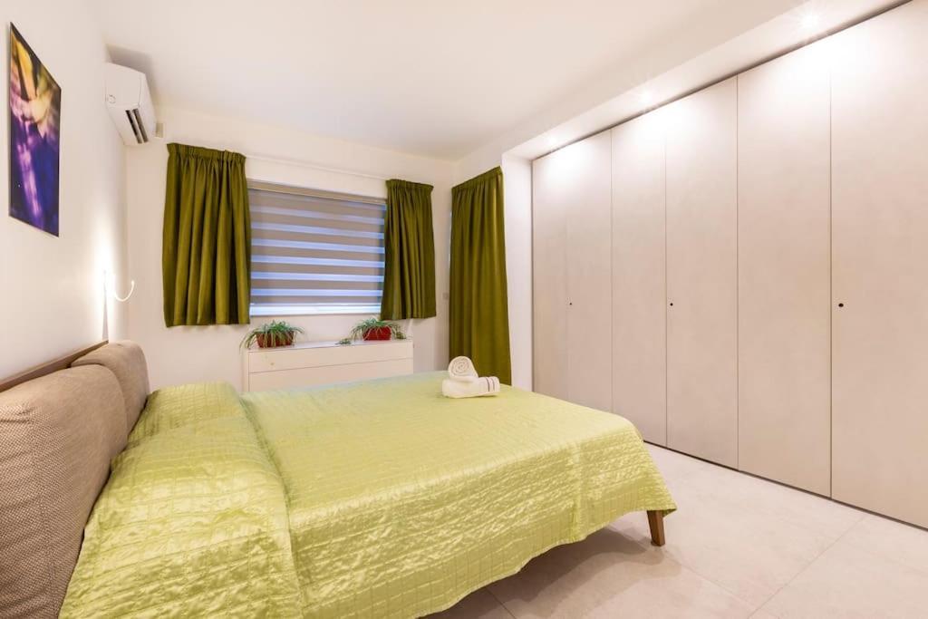 Ngh12 - Lovely And Spacious 2 Bedroom Apartment Naxxar Exteriér fotografie