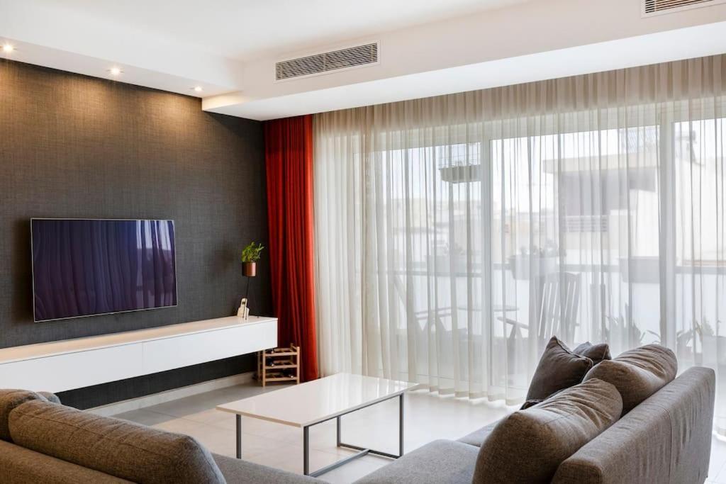 Ngh12 - Lovely And Spacious 2 Bedroom Apartment Naxxar Exteriér fotografie